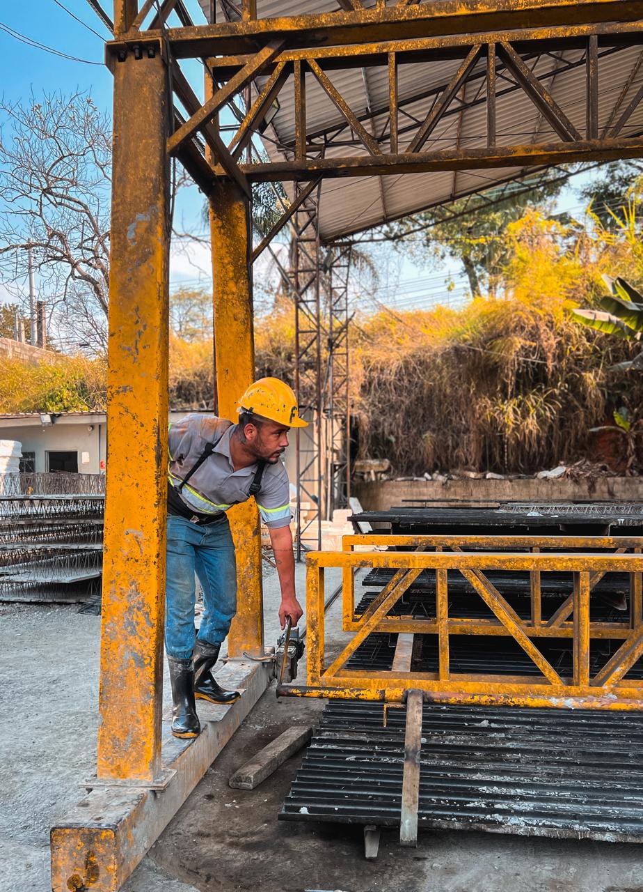 Fábrica Fortec Lajes na Vila Nova Bonsucesso, Guarulhos